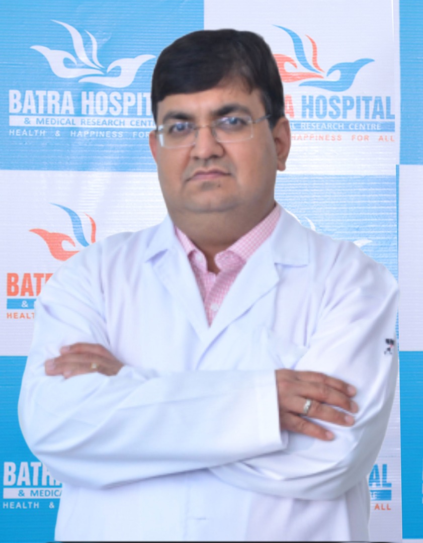 Dr Navin Chobdar, Best Vascular Surgeon in Saket, Delhi, Batra Hospital & Medical Research Centre 
